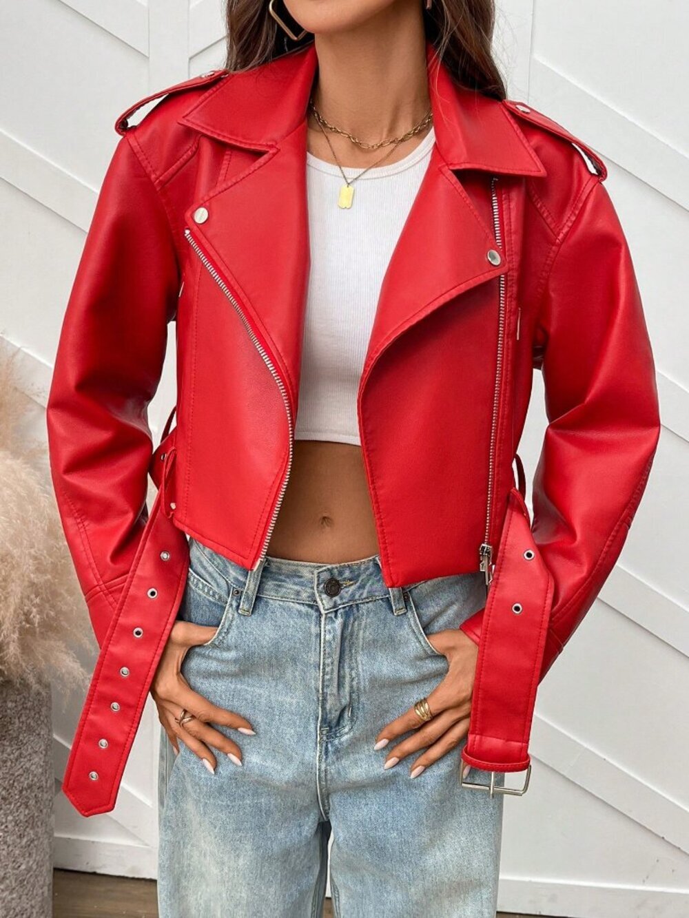 Red Casual Women's Minimalist Zip-Up faux leather Short Jacket